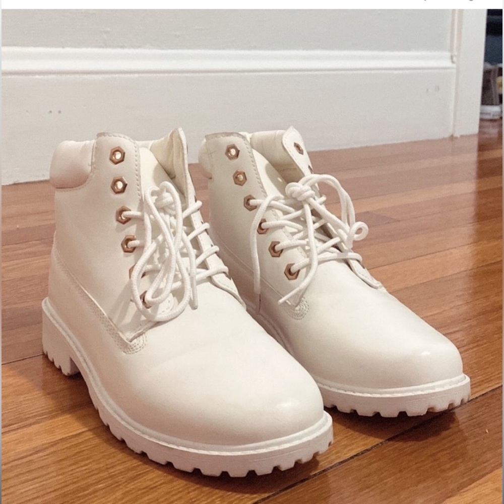 White Winter Boots